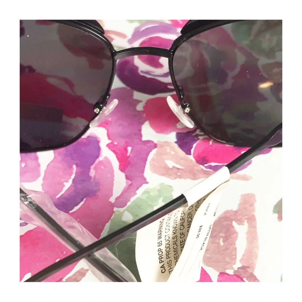 NWT JOE'S JEANS Women's Satin Black Sunglasses
